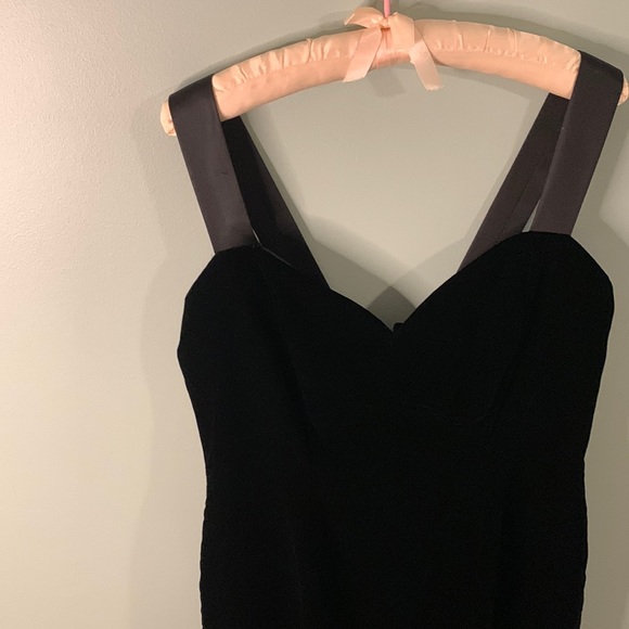 Vintage Eugene Alexander Velvet Gown w/ Satin Staps WMNS Sz 14 - Picture 1 of 5